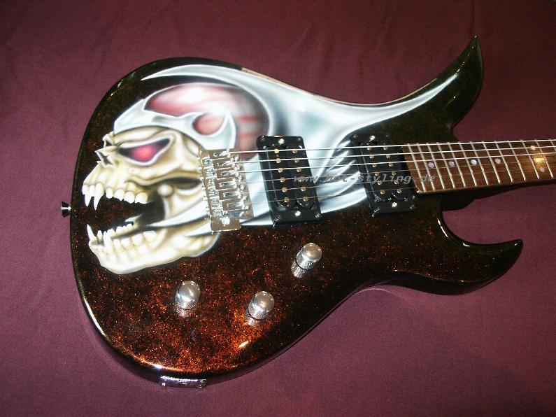 Totenkopf Gitarre02